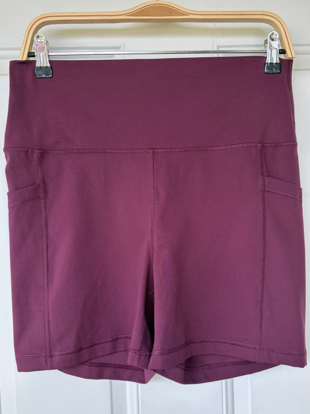 •Yogalicious• Lux High Waisted Biker/Yoga Shorts with Pockets - Size XXL
